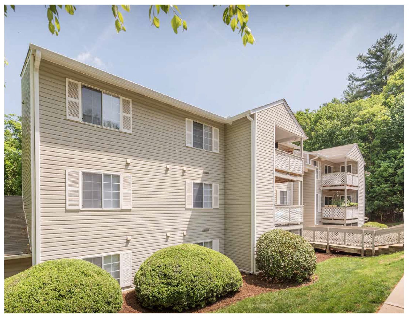 Photos and Video of Woods Edge Apartments in Asheville, NC